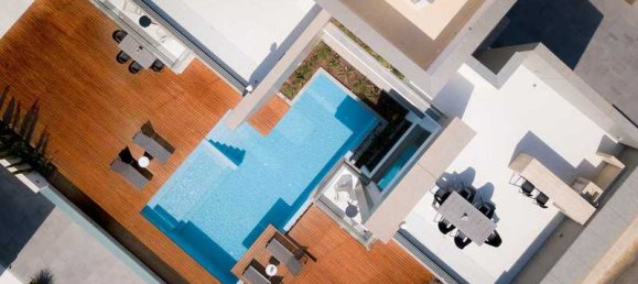 3 bedrooms House in Ayia Napa, Cyprus No. 6590 2
