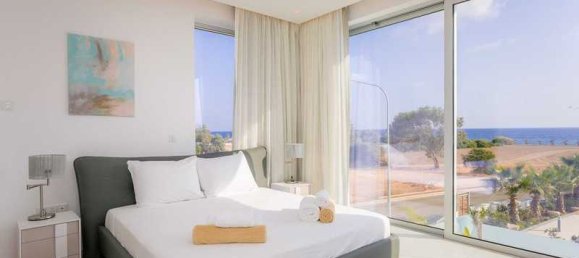 3 bedrooms House in Ayia Napa, Cyprus No. 6590 4