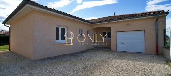 Casa de 3 dormitorios en Savigneux, France No. 241705 3