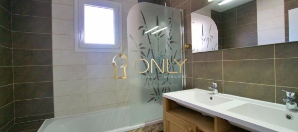 Casa de 3 dormitorios en Savigneux, France No. 241705 7