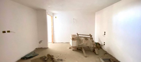 6 غرف نوم فيلا في Mariglianella, Italy رقم 159367 40