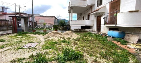 6 غرف نوم فيلا في Mariglianella, Italy رقم 159367 4