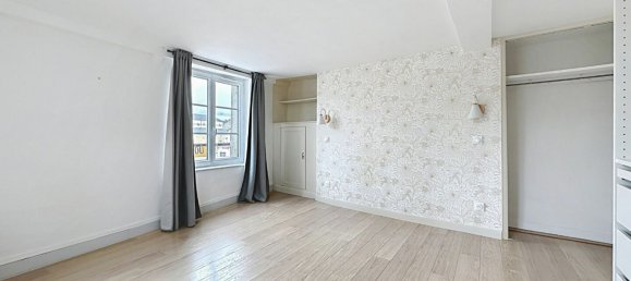 5 Schlafzimmer Haus in Orleans, France, Nr. 240822 12