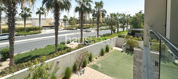 Вилла с 3 спальнями в DAMAC Hills (Akoya by DAMAC), ОАЭ № 98544 16