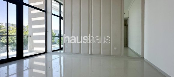 Вилла с 3 спальнями в DAMAC Hills (Akoya by DAMAC), ОАЭ № 98544 5