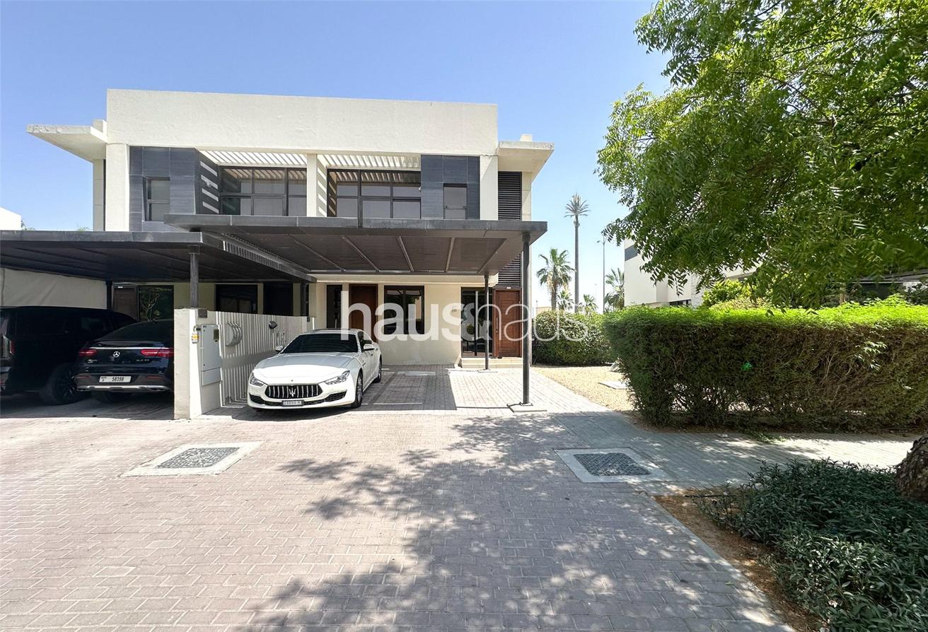 Вилла с 3 спальнями в DAMAC Hills (Akoya by DAMAC), ОАЭ № 98544