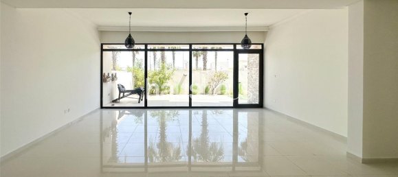 Вилла с 3 спальнями в DAMAC Hills (Akoya by DAMAC), ОАЭ № 98544 3