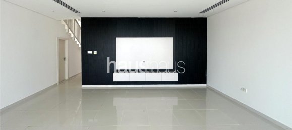 Вилла с 3 спальнями в DAMAC Hills (Akoya by DAMAC), ОАЭ № 98544 4