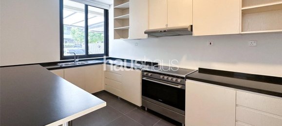 Вилла с 3 спальнями в DAMAC Hills (Akoya by DAMAC), ОАЭ № 98544 12