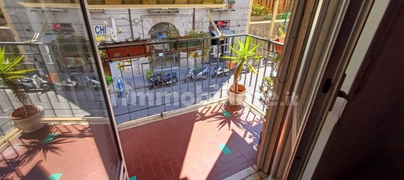 1 Schlafzimmer Wohnung in Naples, Italy, Nr. 320057 6