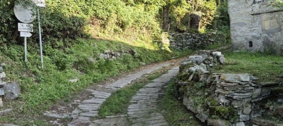 4 rooms House in Faggeto Lario, Italy No. 10890 8