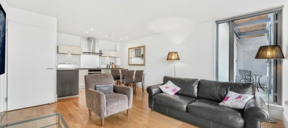 1 bedroom Apartment in London, United Kingdom No. 4605 7