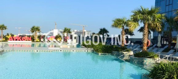 Studio in Business Bay, UAE No. 31459 10