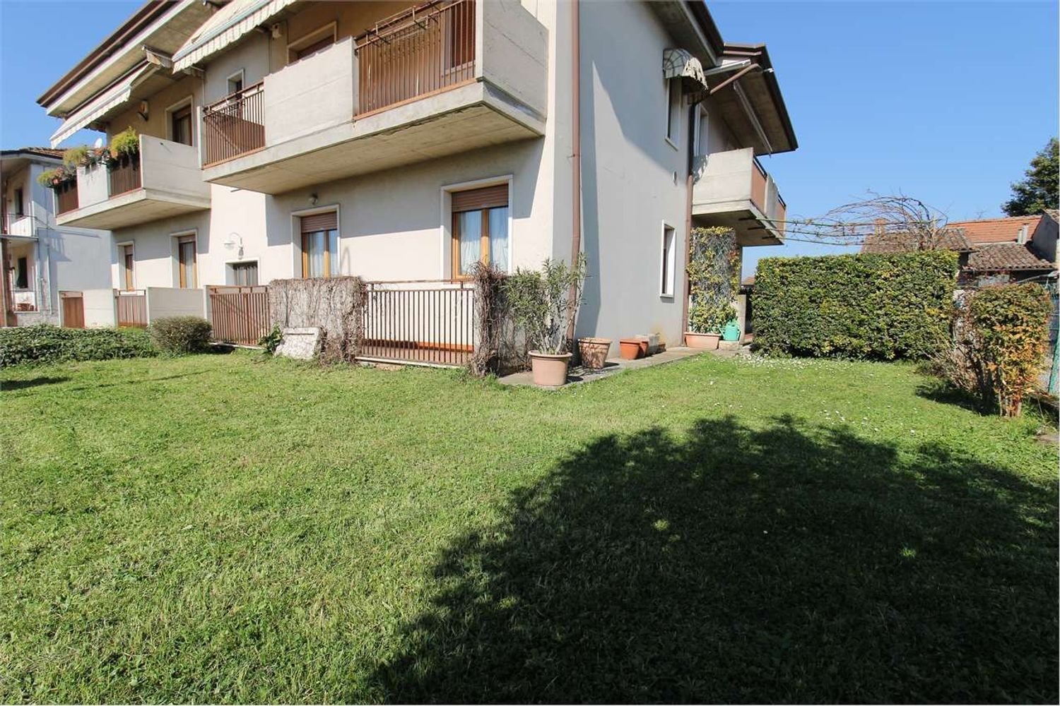 6غرفة شقة في Caldiero, Italy رقم 211368