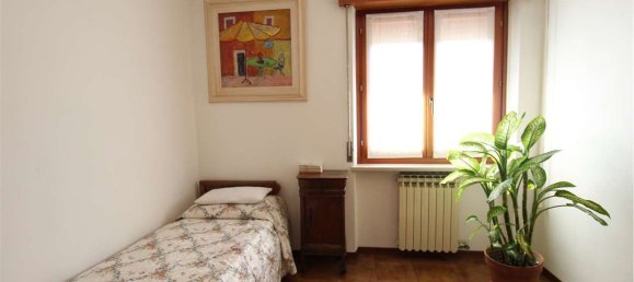 6غرفة شقة في Caldiero, Italy رقم 211368 32