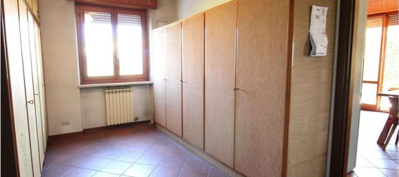 6غرفة شقة في Caldiero, Italy رقم 211368 19