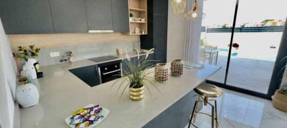 3 bedrooms Villa in Los Montesinos, Spain No. 176487 3