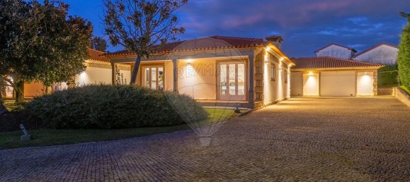 4 bedrooms House in Penafiel, Portugal No. 167900 3