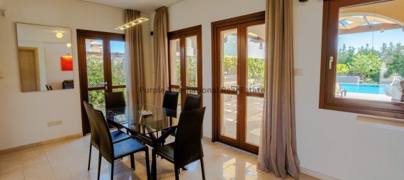 3 Schlafzimmer Villa in Aphrodite Hills, Cyprus, Nr. 930 18