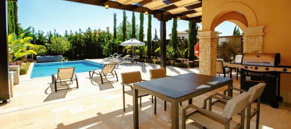 3 Schlafzimmer Villa in Aphrodite Hills, Cyprus, Nr. 930 15