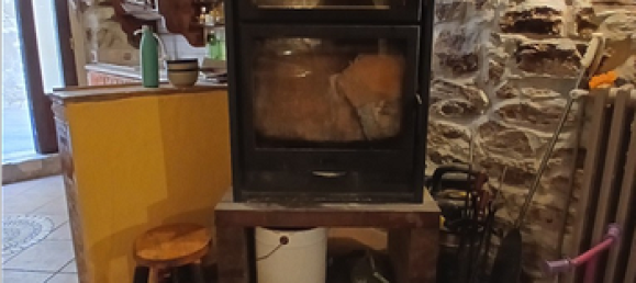 Entrepôt à Rocchetta Sant'Antonio, Italy 36m² No. 260437 3