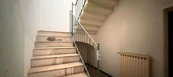 Дом с 5 комнатами в Кастельветере суль Калоре, Италия № 7603 14