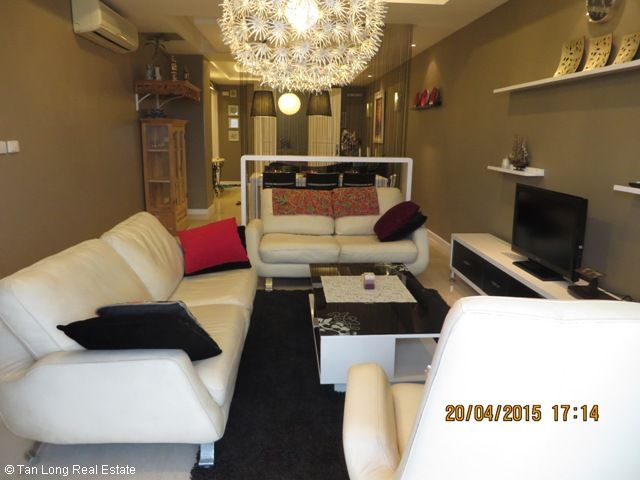 3 bedrooms Apartment in Tay Ho, Vietnam No. 4333