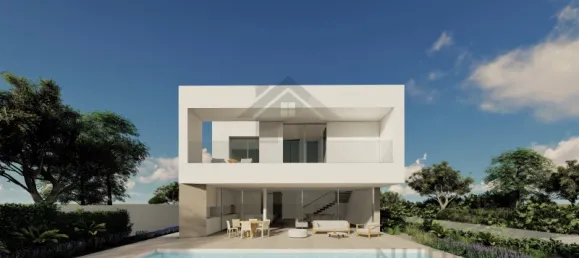  Land in Lagos, Portugal No. 85136 2