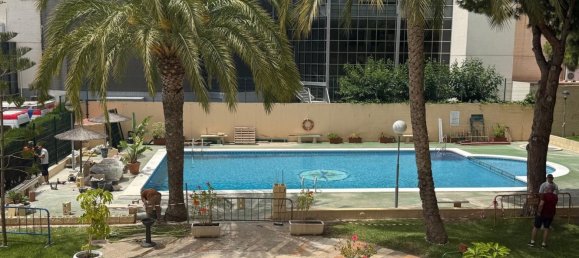 4 Schlafzimmer Wohnung in Alicante, Spain, Nr. 160798 5