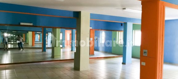 Propiedad comercial de 5 habitaciónes en Marineo, Italy No. 165493 9