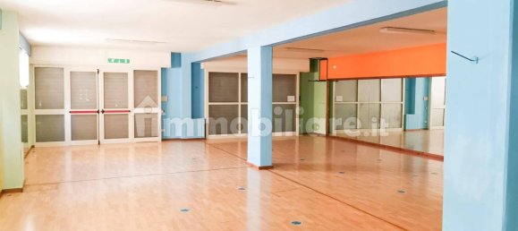 Propiedad comercial de 5 habitaciónes en Marineo, Italy No. 165493 5