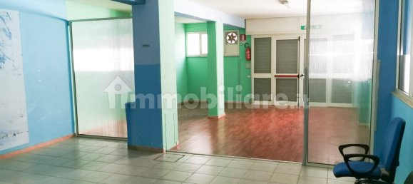 Propiedad comercial de 5 habitaciónes en Marineo, Italy No. 165493 11