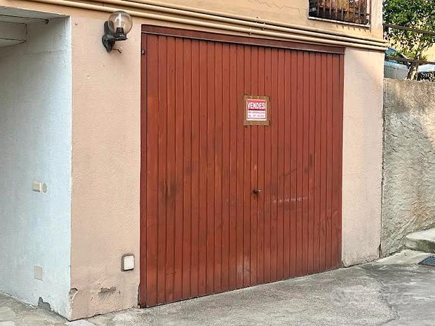 Garage in Casteggio, Italy 28m², Nr. 309318