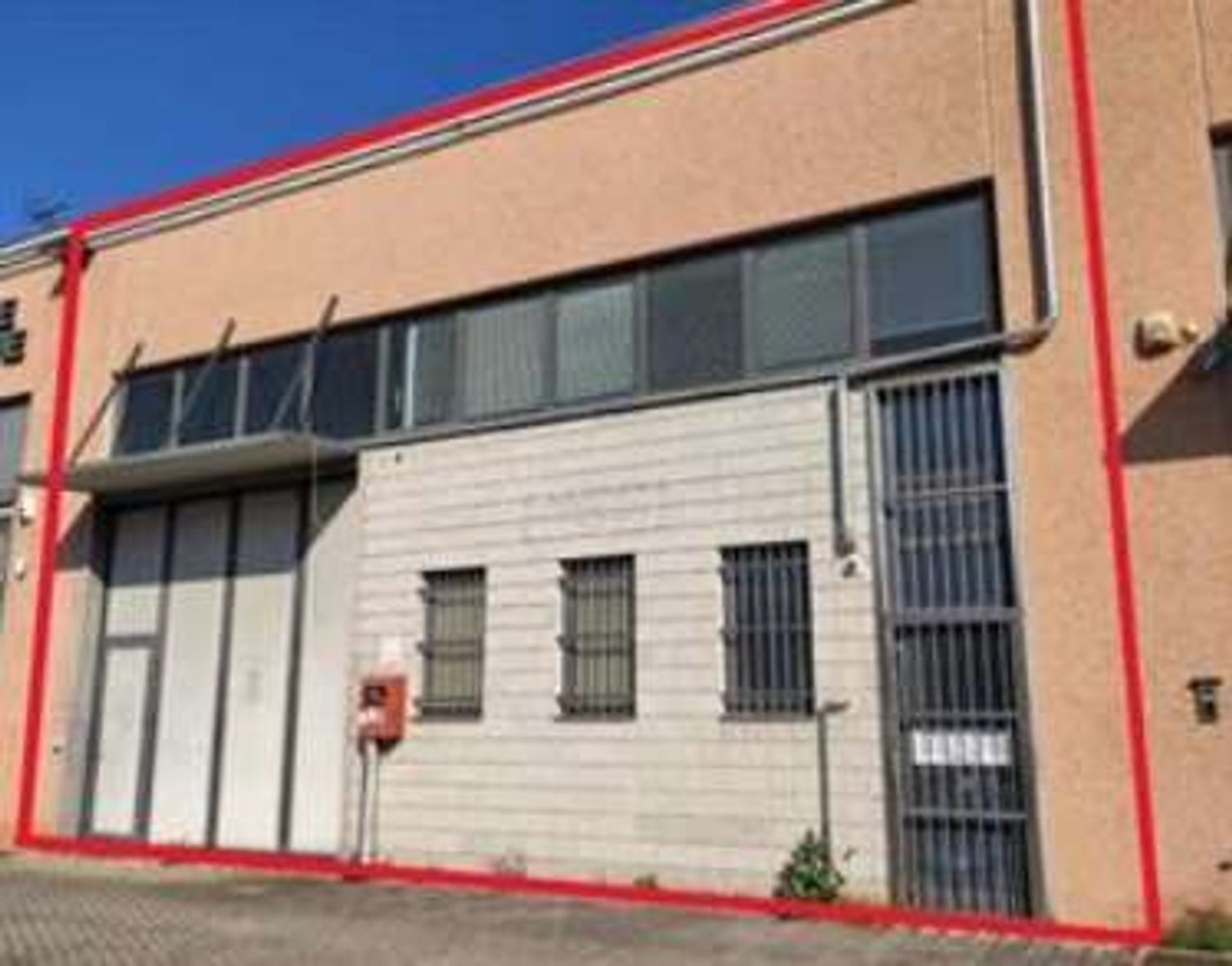Almacén en San Vittore Olona, Italy 256 m² No. 333251