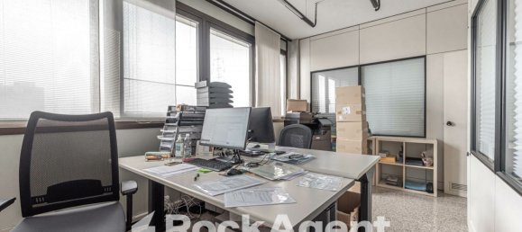 Oficina en Padua, Italy 242 m² No. 99864 20