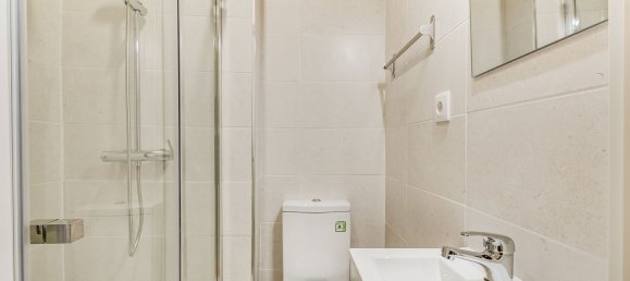 173m² Building in Lisbon, Portugal No. 54495 24