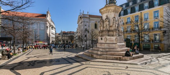 173m² Building in Lisbon, Portugal No. 54495 21