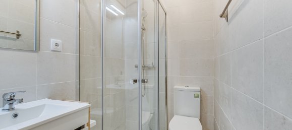 173m² Building in Lisbon, Portugal No. 54495 29