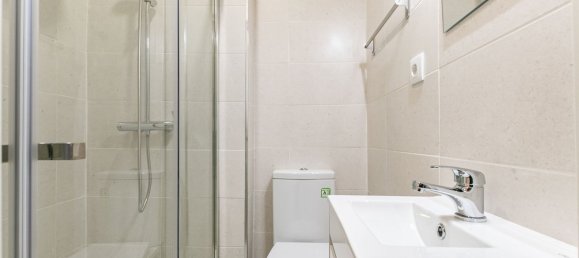 173m² Building in Lisbon, Portugal No. 54495 26