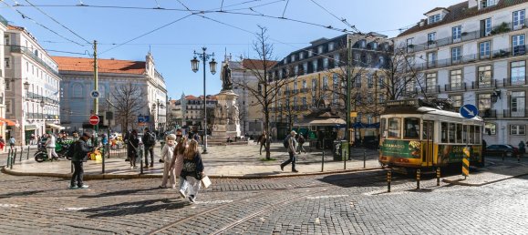 173m² Building in Lisbon, Portugal No. 54495 20