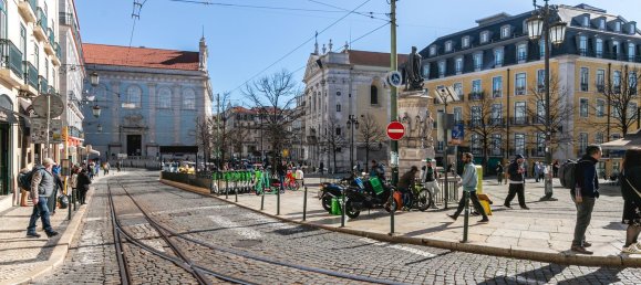 173m² Building in Lisbon, Portugal No. 54495 19