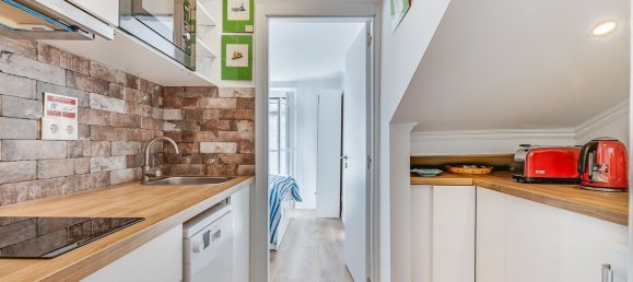 173m² Building in Lisbon, Portugal No. 54495 7