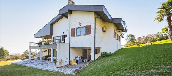 5 bedrooms Villa in Figueira da Foz, Portugal No. 172056 17