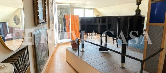 2 Schlafzimmer Penthouse in Rome, Italy, Nr. 276412 5