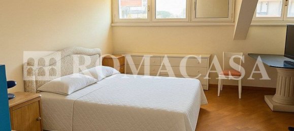 2 Schlafzimmer Penthouse in Rome, Italy, Nr. 276412 3