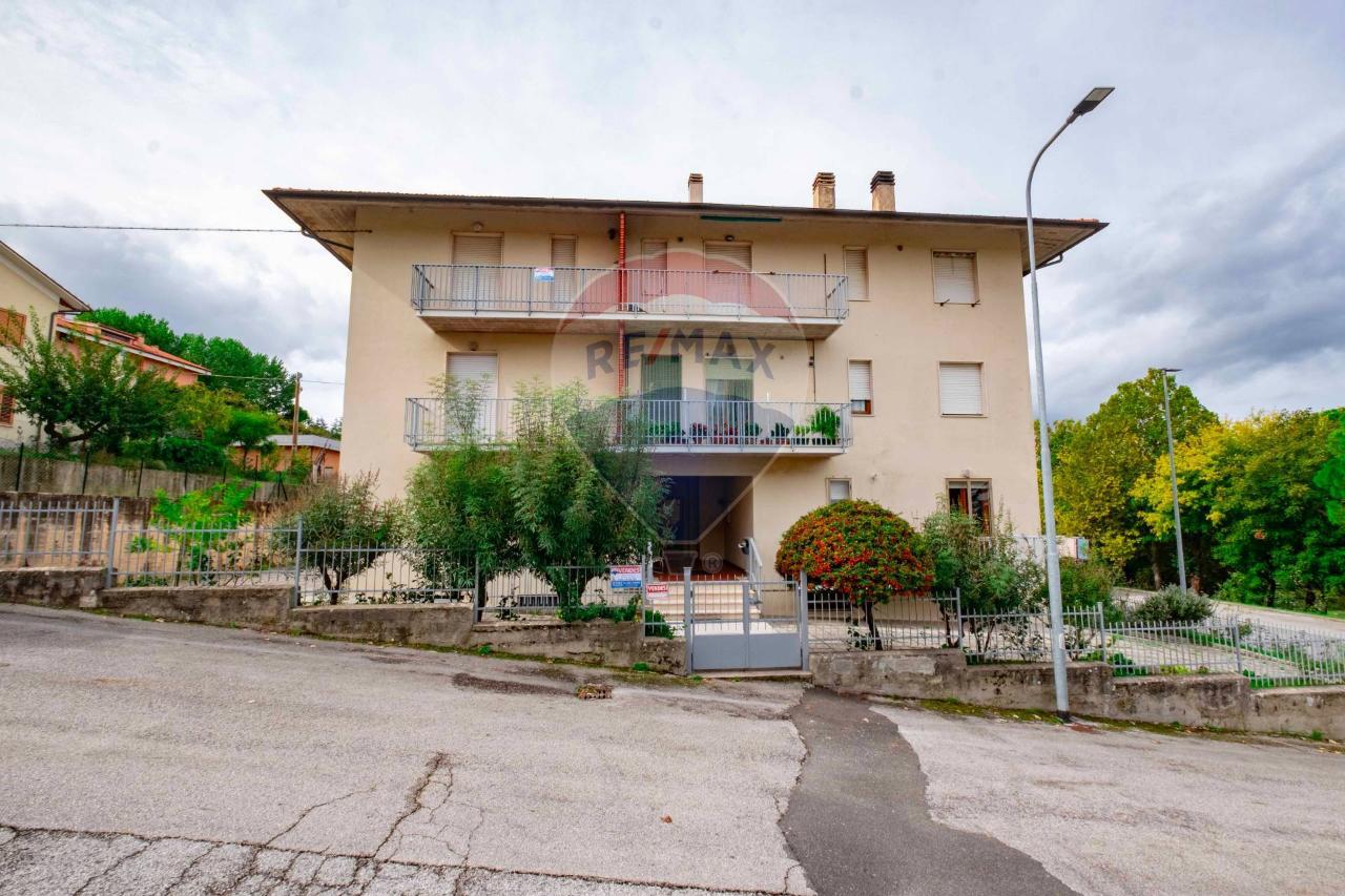 4 rooms Apartment in Cupramontana, Italy No. 5994