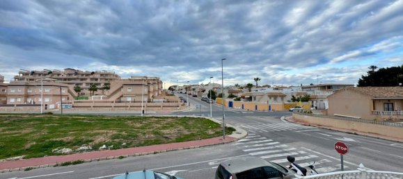 3 Schlafzimmer Wohnung in Torrevieja, Spanien, Nr. 365864 26