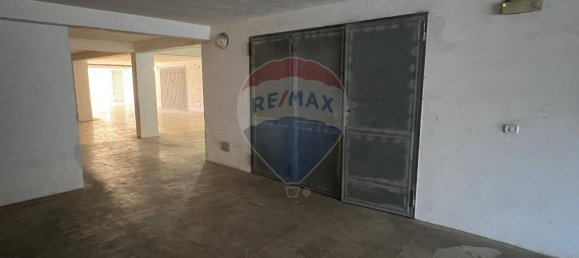 Garaje en Vieste, Italy 93 m² No. 372160 10