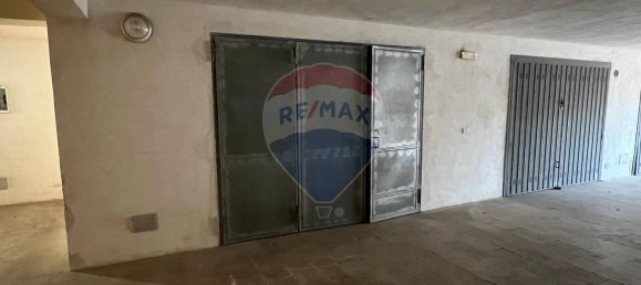 Garaje en Vieste, Italy 93 m² No. 372160 11