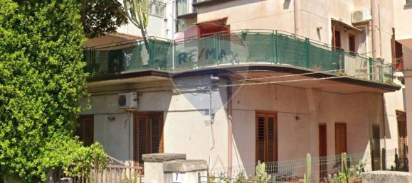 3 bedrooms House in Aci Castello, Italy No. 57865 4